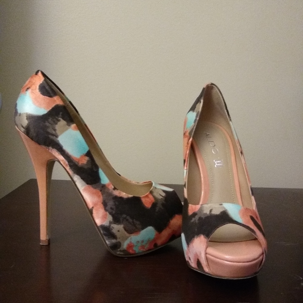 ALDO peep-toe heels